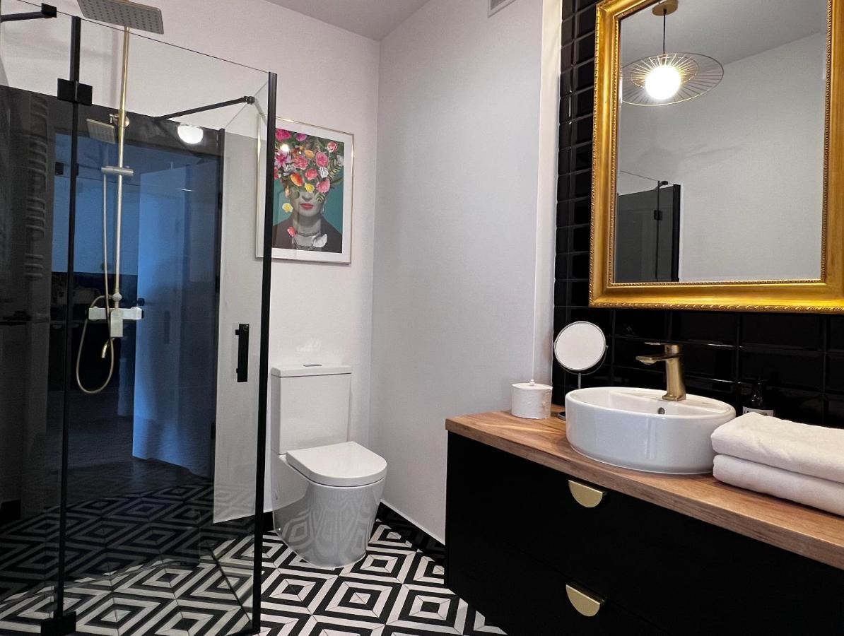 Europa22 Apartament "Sen Jak W Pieciogwiazdkowym Hotelu" - Centrum Miasta Tomaszów Mazowiecki 外观 照片
